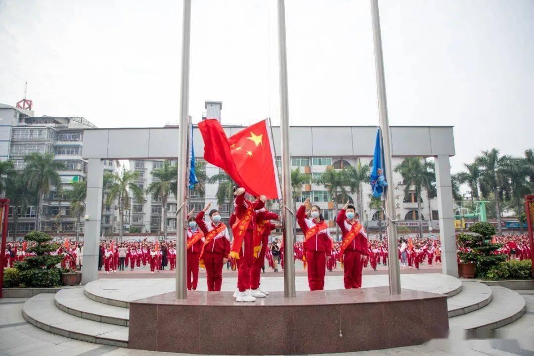 走进坦桑尼亚恩戈罗恩戈罗自然保护区